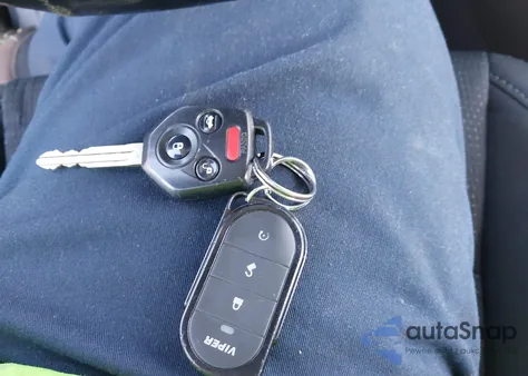 2016 Subaru Legacy 2.5I Premium из США, поврежденный, VIN 4S3BNBC67G3052045